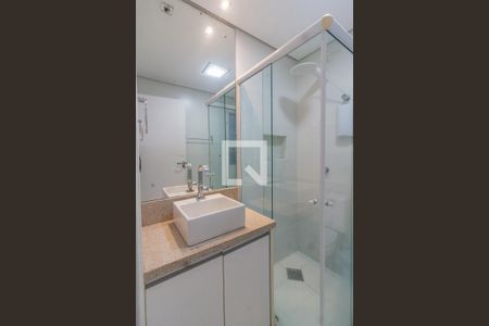 Apartamento para alugar com 77m², 2 quartos e 1 vaga Apartamento para alugar com 77m², 2 quartos e 1 vagaBanheiro