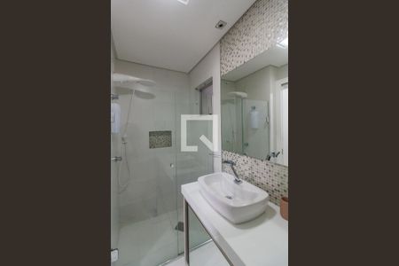 Apartamento para alugar com 77m², 2 quartos e 1 vaga Apartamento para alugar com 77m², 2 quartos e 1 vagaBanheiro