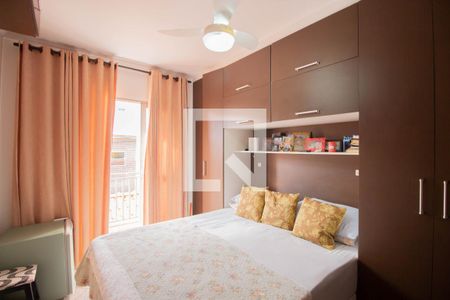 Quarto 1 de casa para alugar com 3 quartos, 80m² em Parque Savoy City, São Paulo