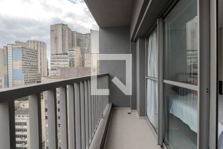 Studio à venda com 23m², 1 quarto e sem vaga Studio à venda com 23m², 1 quarto e sem vagaSacada