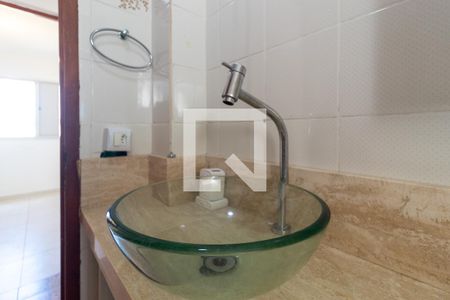 Apartamento para alugar com 52m², 2 quartos e 1 vagaCuba vidro Banheiro Social