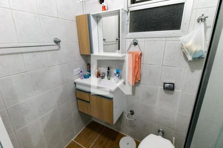 Apartamento à venda com 72m², 2 quartos e 1 vaga Apartamento à venda com 72m², 2 quartos e 1 vagaBanheiro