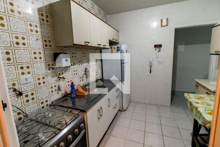 Apartamento à venda com 72m², 2 quartos e 1 vaga Apartamento à venda com 72m², 2 quartos e 1 vagaCozinha - Armários