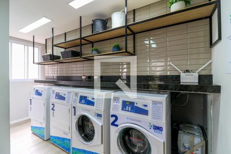 Área comum - Lavanderia de apartamento para alugar com 2 quartos, 33m² em Santo Amaro, São Paulo