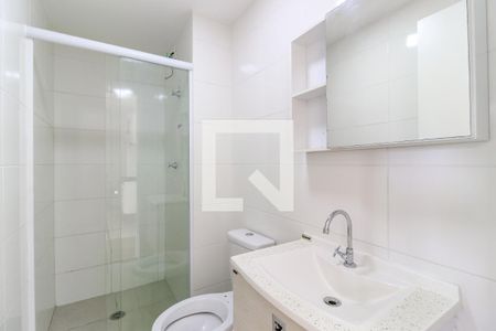 Banheiro de apartamento para alugar com 2 quartos, 33m² em Santo Amaro, São Paulo