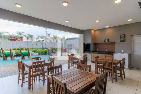 Apartamento para alugar com 33m², 2 quartos e sem vagaÁrea comum - Churrasqueira