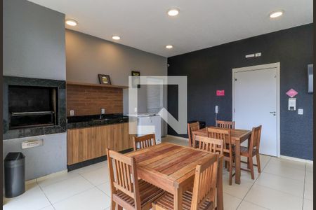 Apartamento para alugar com 33m², 2 quartos e sem vagaÁrea comum - Churrasqueira