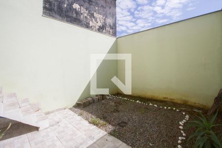 Quintal de casa para alugar com 3 quartos, 186m² em Jardim Iracema, São Paulo
