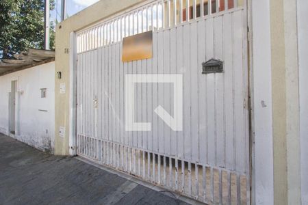 Fachada de casa para alugar com 3 quartos, 186m² em Jardim Iracema, São Paulo