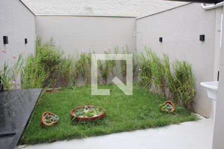 Casa de condomínio para alugar com 123m², 2 quartos e 2 vagasQuintal