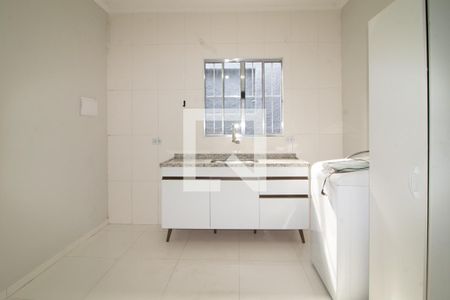 Cozinha  de kitnet/studio para alugar com 1 quarto, 28m² em Vila Mazzei, São Paulo