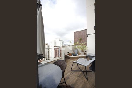 Apartamento à venda com 105m², 3 quartos e 2 vagasVaranda gourmet