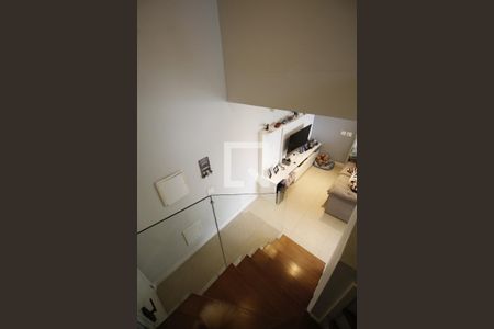 Apartamento à venda com 105m², 3 quartos e 2 vagasEscada