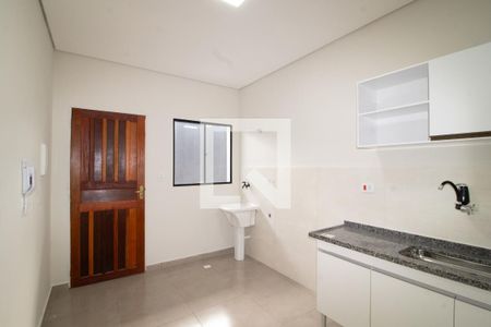 Sala de kitnet/studio para alugar com 1 quarto, 28m² em Vila Mazzei, São Paulo