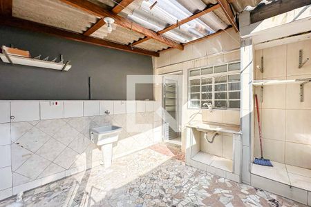 Casa para alugar com 60m², 1 quarto e sem vagaÁrea de Serviço