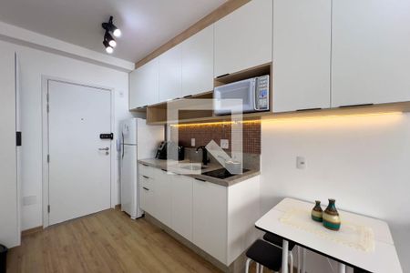 Cozinha de apartamento para alugar com 1 quarto, 27m² em Ipiranga, São Paulo