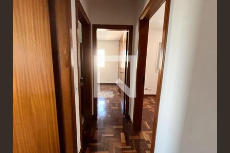 Corredor de apartamento para alugar com 3 quartos, 99m² em Vila Guarani (zona Sul), São Paulo