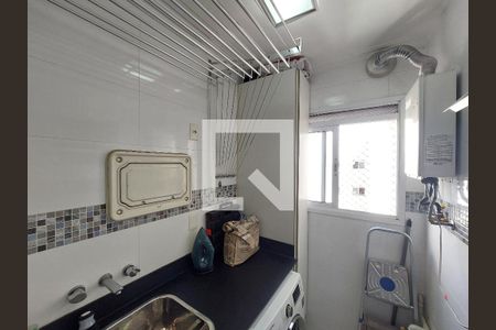 Apartamento à venda com 72m², 3 quartos e 2 vagas Apartamento à venda com 72m², 3 quartos e 2 vagasÁrea de Serviço