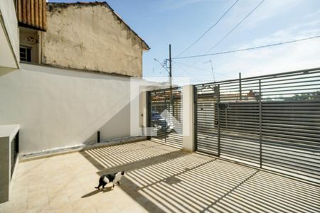 Garagem de casa à venda com 2 quartos, 140m² em Vila Carrão, São Paulo