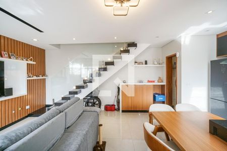 Sala de casa à venda com 2 quartos, 140m² em Vila Carrão, São Paulo