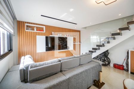 Sala de casa à venda com 2 quartos, 140m² em Vila Carrão, São Paulo