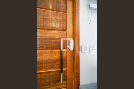 Fechadura eletrônica de casa à venda com 2 quartos, 140m² em Vila Carrão, São Paulo