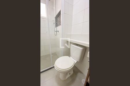 Banheiro de apartamento à venda com 2 quartos, 46m² em Jardim Utinga, Santo André