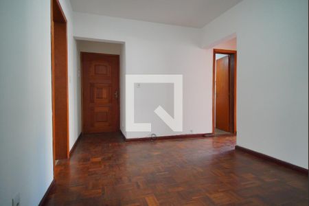 Sala de apartamento à venda com 2 quartos, 66m² em São João, Porto Alegre