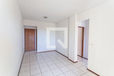 Sala de apartamento para alugar com 3 quartos, 70m² em Cachoeirinha, Belo Horizonte