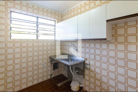 Cozinha de kitnet/studio para alugar com 1 quarto, 34m² em Partenon, Porto Alegre