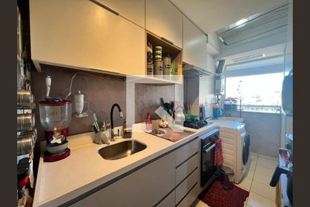 Apartamento para alugar com 62m², 2 quartos e 1 vagaCozinha e Área de Serviço