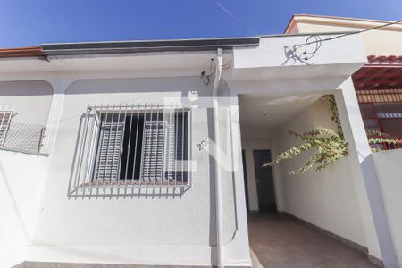 Casa à venda com 154m², 4 quartos e 1 vagaFachada