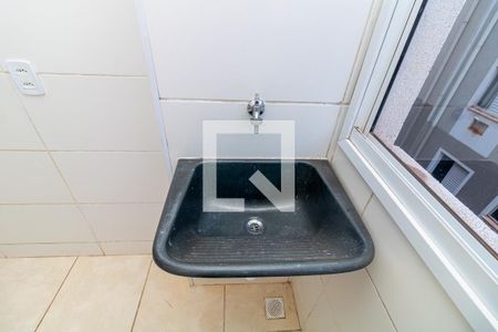 Apartamento para alugar com 42m², 2 quartos e 1 vagaCozinha e Área de Serviço - Tanque