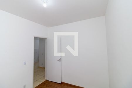 Quarto 1 de apartamento para alugar com 2 quartos, 42m² em Jardim Heitor Rigon, Ribeirão Preto
