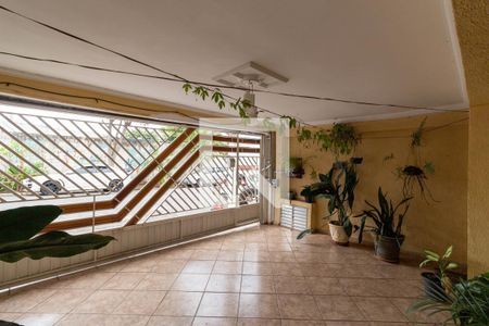 Casa à venda com 230m², 3 quartos e 3 vagas Casa à venda com 230m², 3 quartos e 3 vagasGaragem