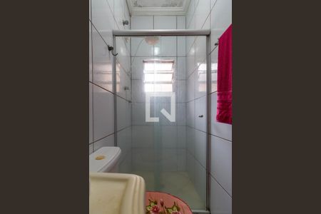 Casa à venda com 230m², 3 quartos e 3 vagas Casa à venda com 230m², 3 quartos e 3 vagasBanheiro da Suíte