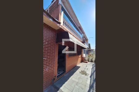 Casa de condomínio para alugar com 209m², 2 quartos e 1 vaga Casa de condomínio para alugar com 209m², 2 quartos e 1 vagaFachada da casa