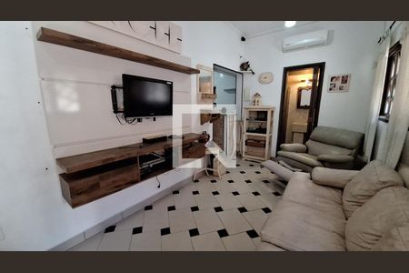 Sala de casa de condomínio para alugar com 2 quartos, 209m² em Vila Tupi, Praia Grande