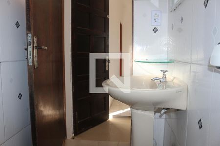 Banheiro de casa para alugar com 1 quarto, 50m² em Nova Gerty, São Caetano do Sul