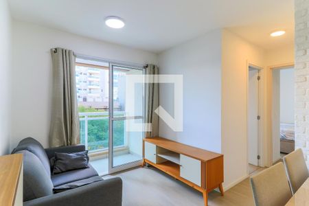 Sala de apartamento para alugar com 2 quartos, 48m² em Santo Amaro, São Paulo