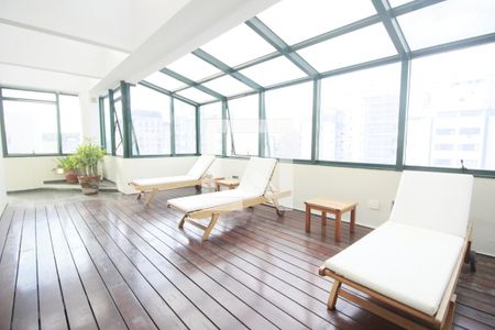 Apartamento para alugar com 47m², 1 quarto e 1 vagaDeck Piscina