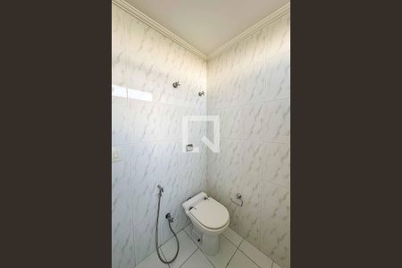 Apartamento para alugar com 140m², 3 quartos e 3 vagas Apartamento para alugar com 140m², 3 quartos e 3 vagasBanheiro da Suíte 1