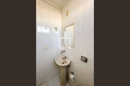 Apartamento para alugar com 140m², 3 quartos e 3 vagas Apartamento para alugar com 140m², 3 quartos e 3 vagasBanheiro da Área de Serviço