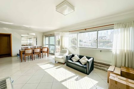 Apartamento para alugar com 3 quartos, 140m² em Santana, São Paulo