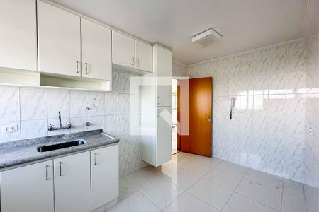 Apartamento para alugar com 140m², 3 quartos e 3 vagas Apartamento para alugar com 140m², 3 quartos e 3 vagasCozinha