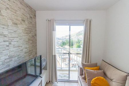 Sala de apartamento à venda com 2 quartos, 48m² em Irajá, Rio de Janeiro