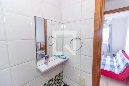Apartamento à venda com 48m², 2 quartos e 1 vaga Apartamento à venda com 48m², 2 quartos e 1 vagaBanheiro