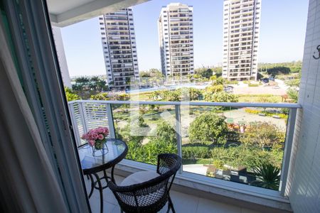 Varanda de kitnet/studio para alugar com 1 quarto, 50m² em Barra da Tijuca, Rio de Janeiro