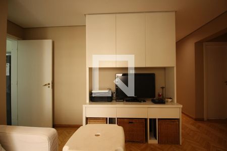 Apartamento à venda com 220m², 4 quartos e 4 vagasQuarto 2