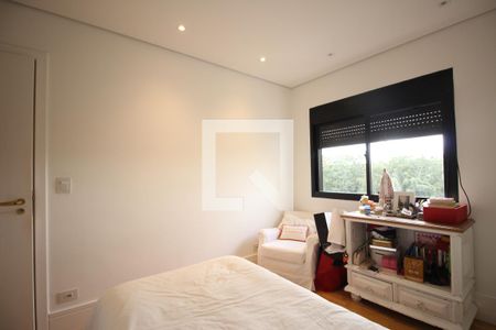 Apartamento à venda com 220m², 4 quartos e 4 vagasQuarto 5